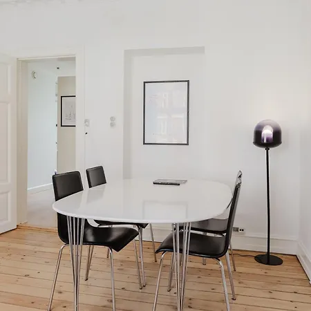 Ideal In Valby Appartement Kopenhagen